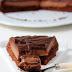 CUCCHIAIO E PENTOLONE: torta nero puro al cioccolato e profumo di caffè